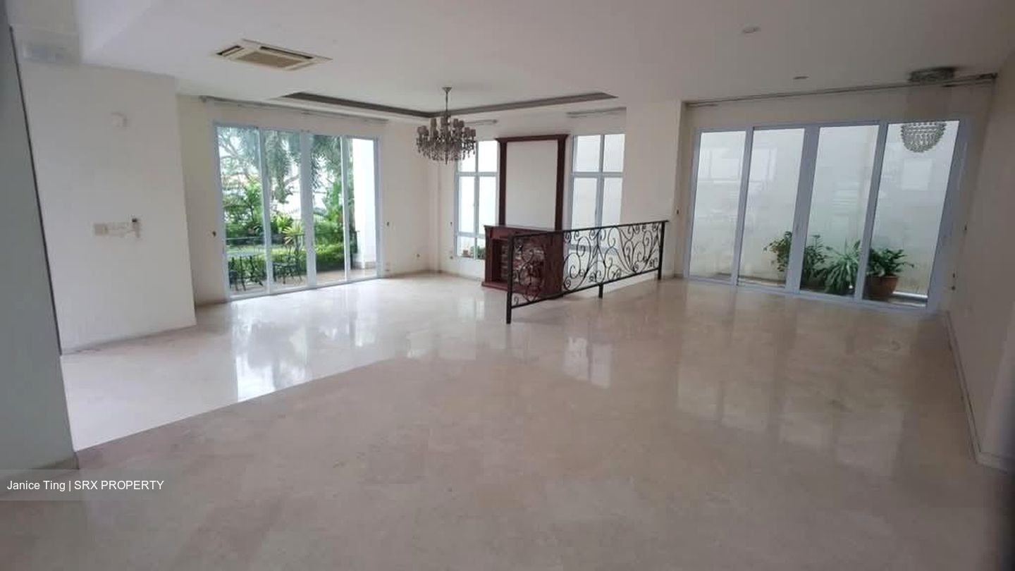 Sennett Avenue (D16), Detached #554032201
